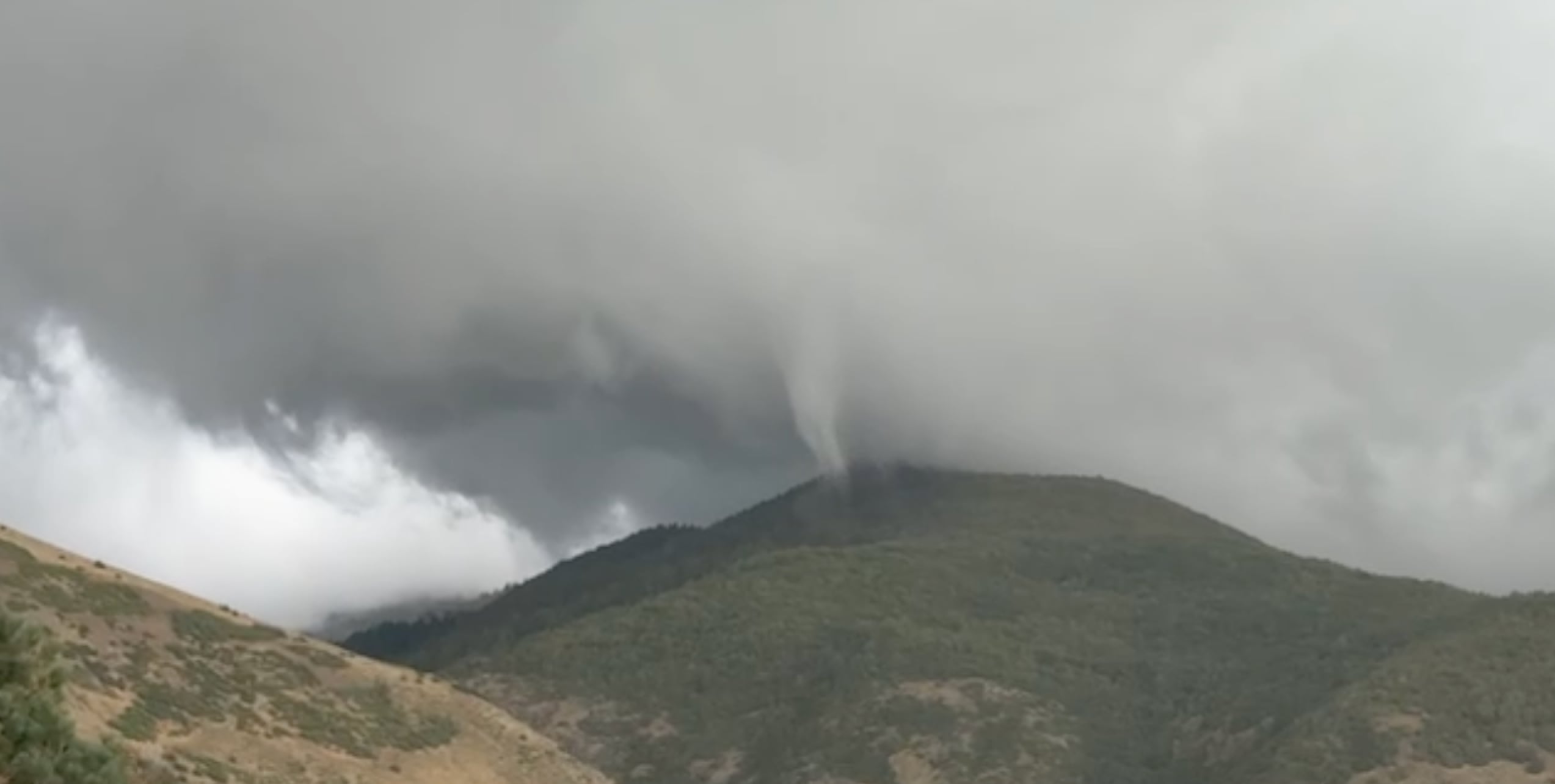 Tornado touches down on Davis County mountainside