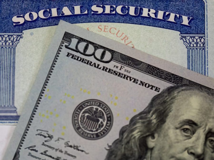 Senior poverty hits highest level in years as Social Security faces deadline