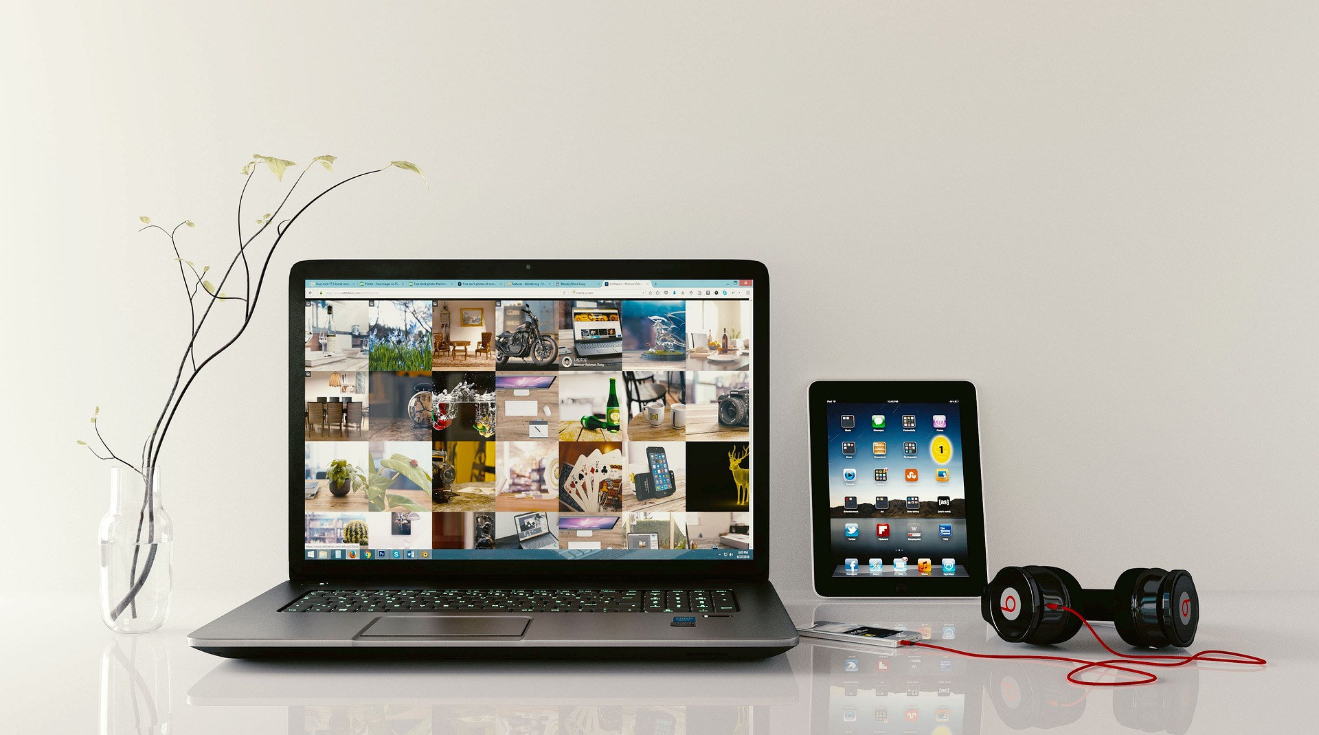 Should You Buy HP Stock For The Shares It Keeps Retiring?