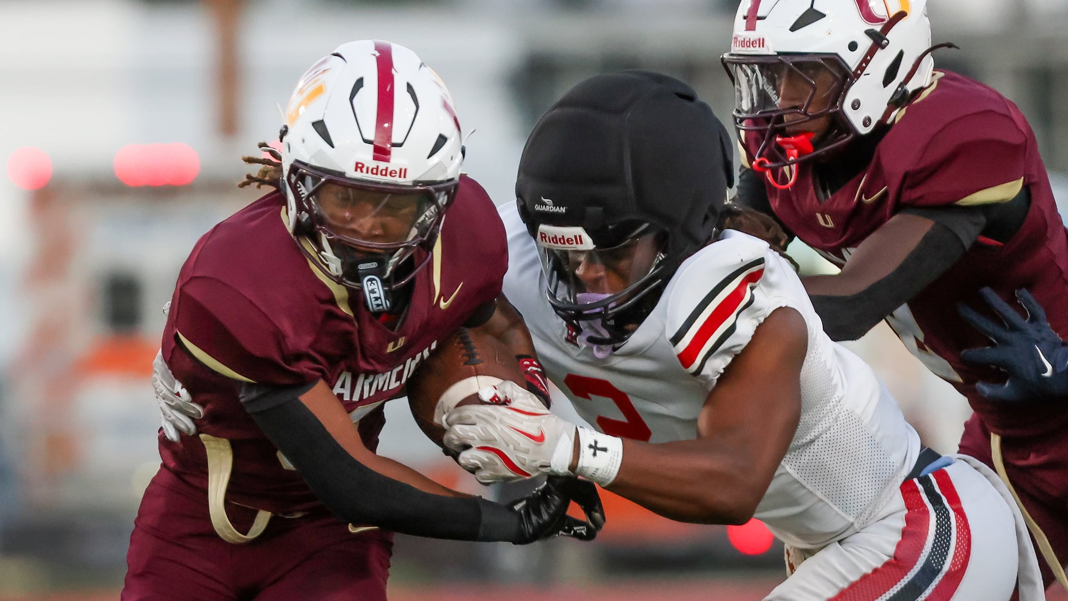 Fleming tallies 6 touchdowns as Elizabeth topples St. Joseph (Met.) - Football recap
