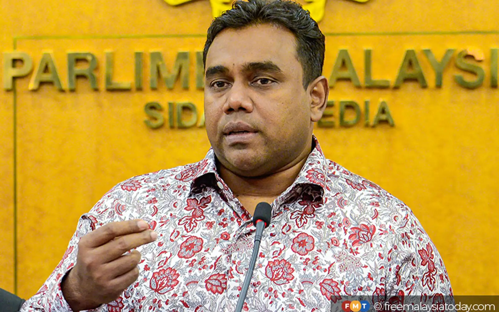 Explain Bumiputera equity condition for tuition centres, MIC man urges govt