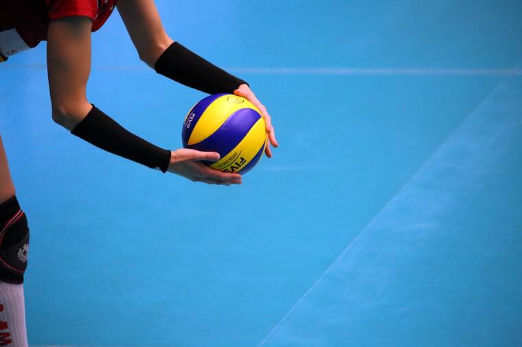 HPU volleyball swept by Concordia Irvine