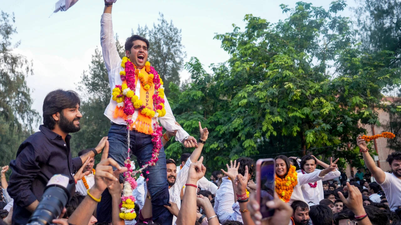 DUSU election results: BJP hails ABVP's 'splendid victory'; Congress claim vote tampering