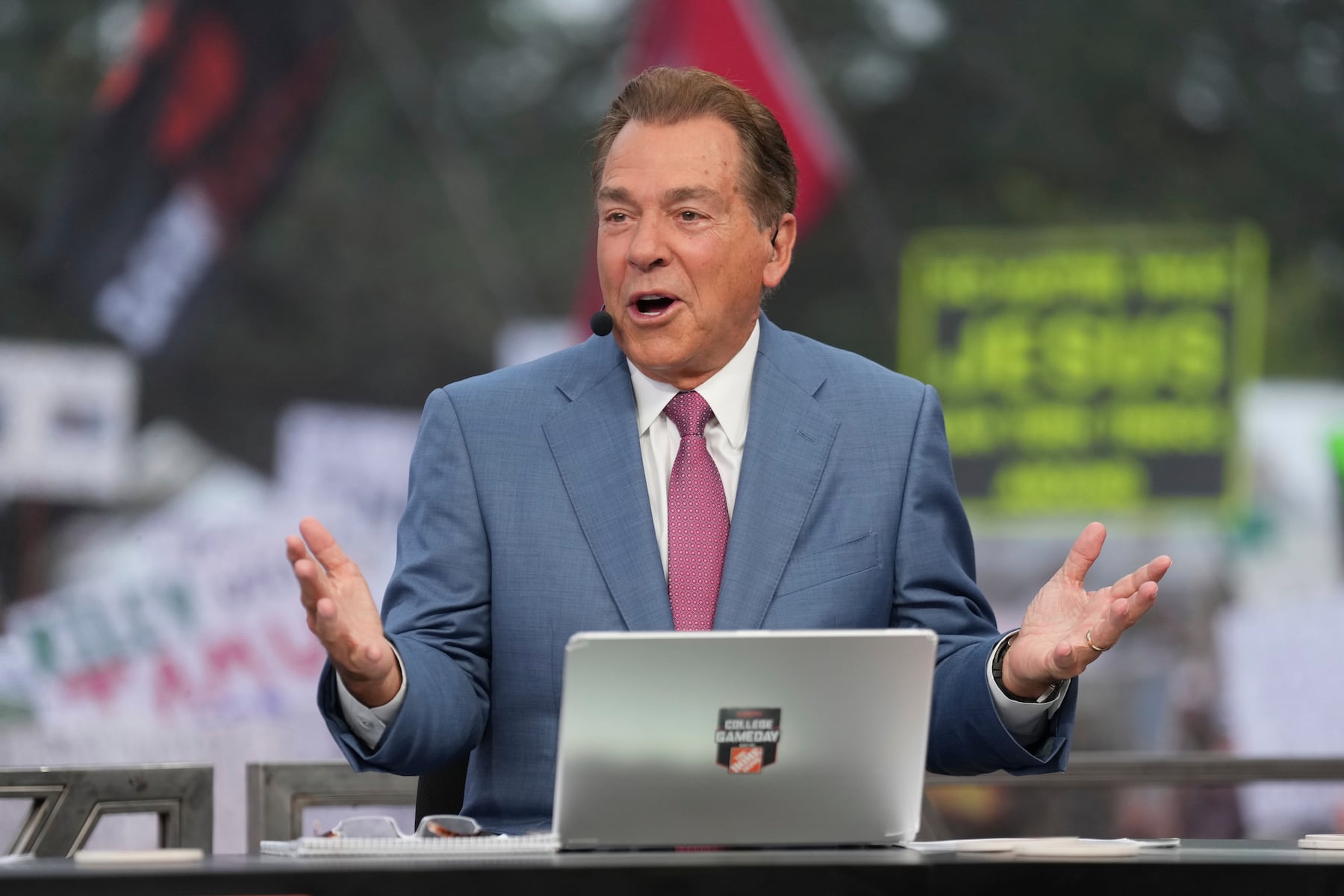 Saban clarifies advice he gave Kiffin about LSU job