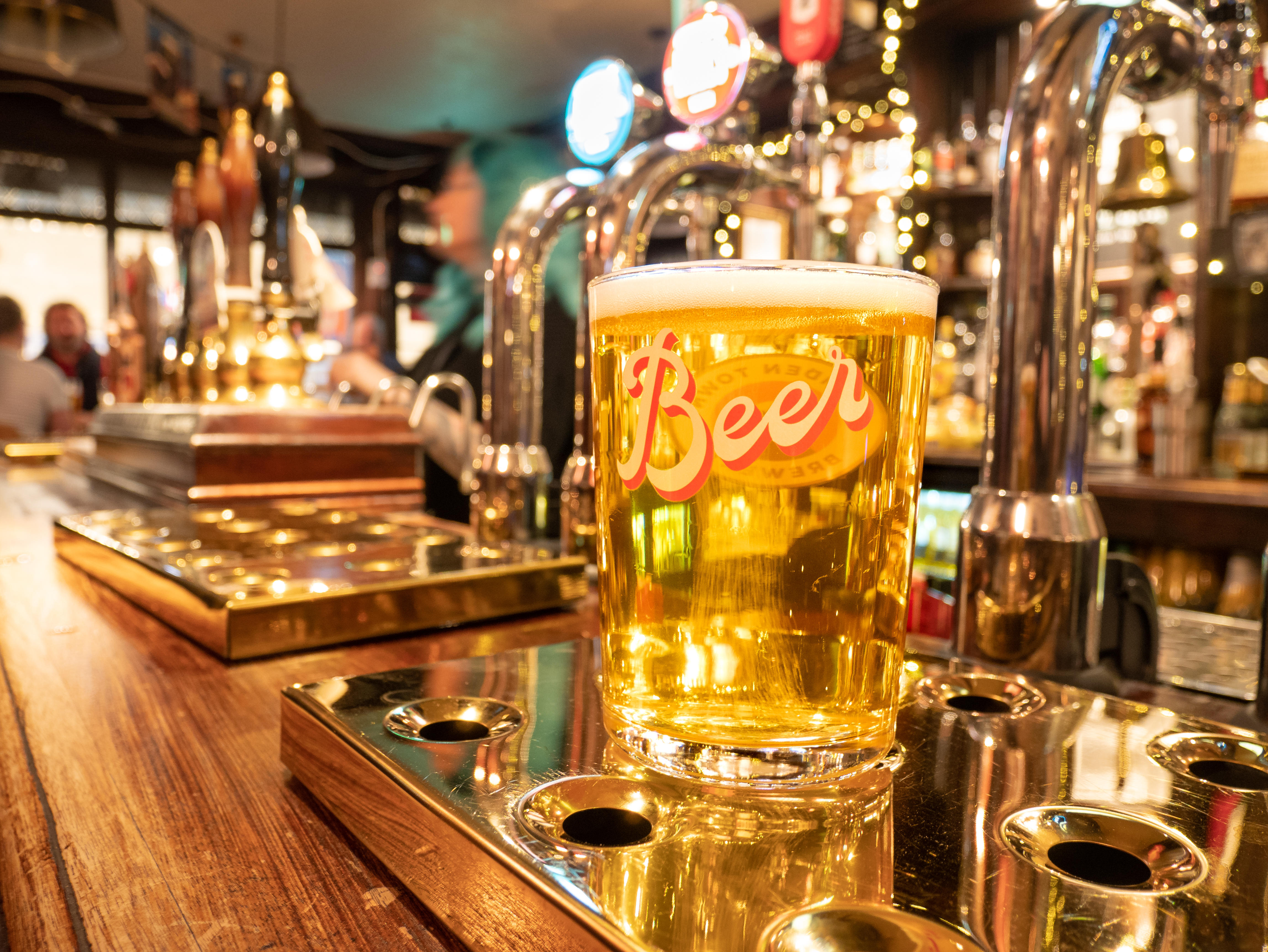 Chancellor plans massive Budget tax break to save 5,000 pubs and rescue the high street