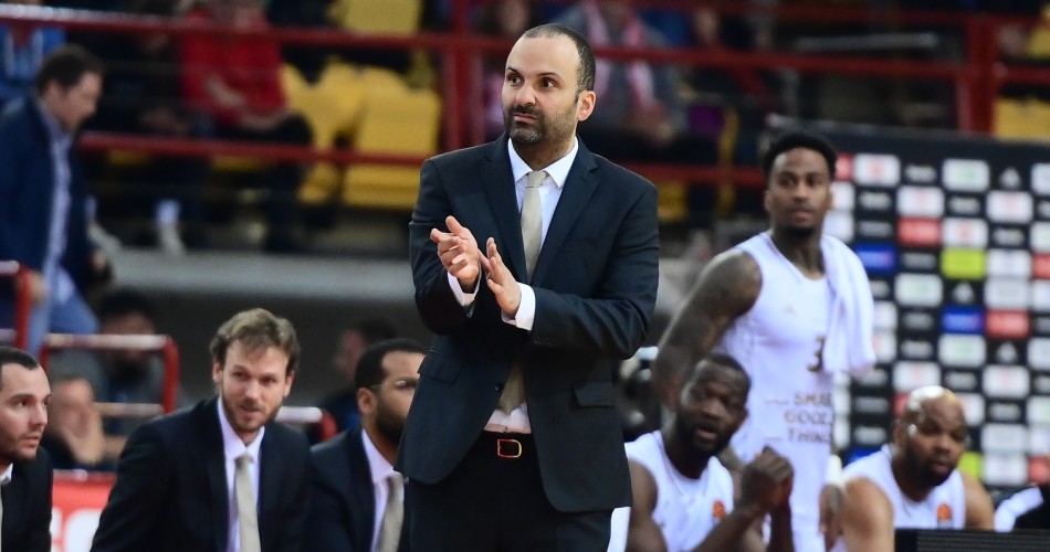 TJ Parker and Roanne beat coach Tony Parker in his first official game with ASVEL