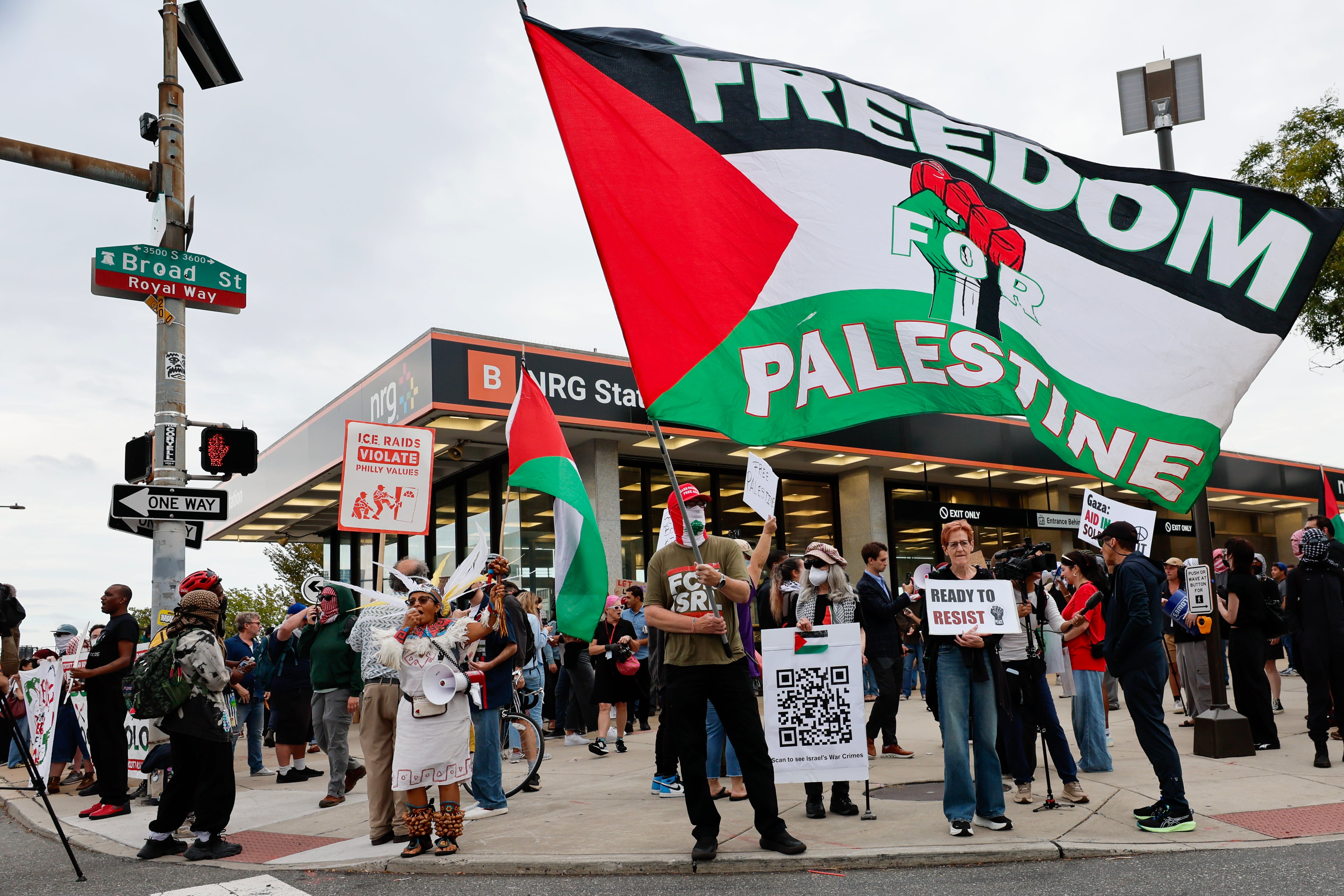 Demonstrators descend on the Linc ahead of an Ed Sheeran concert, decrying the rapper Macklemore’s removal from the tour for his pro-Palestinian comments