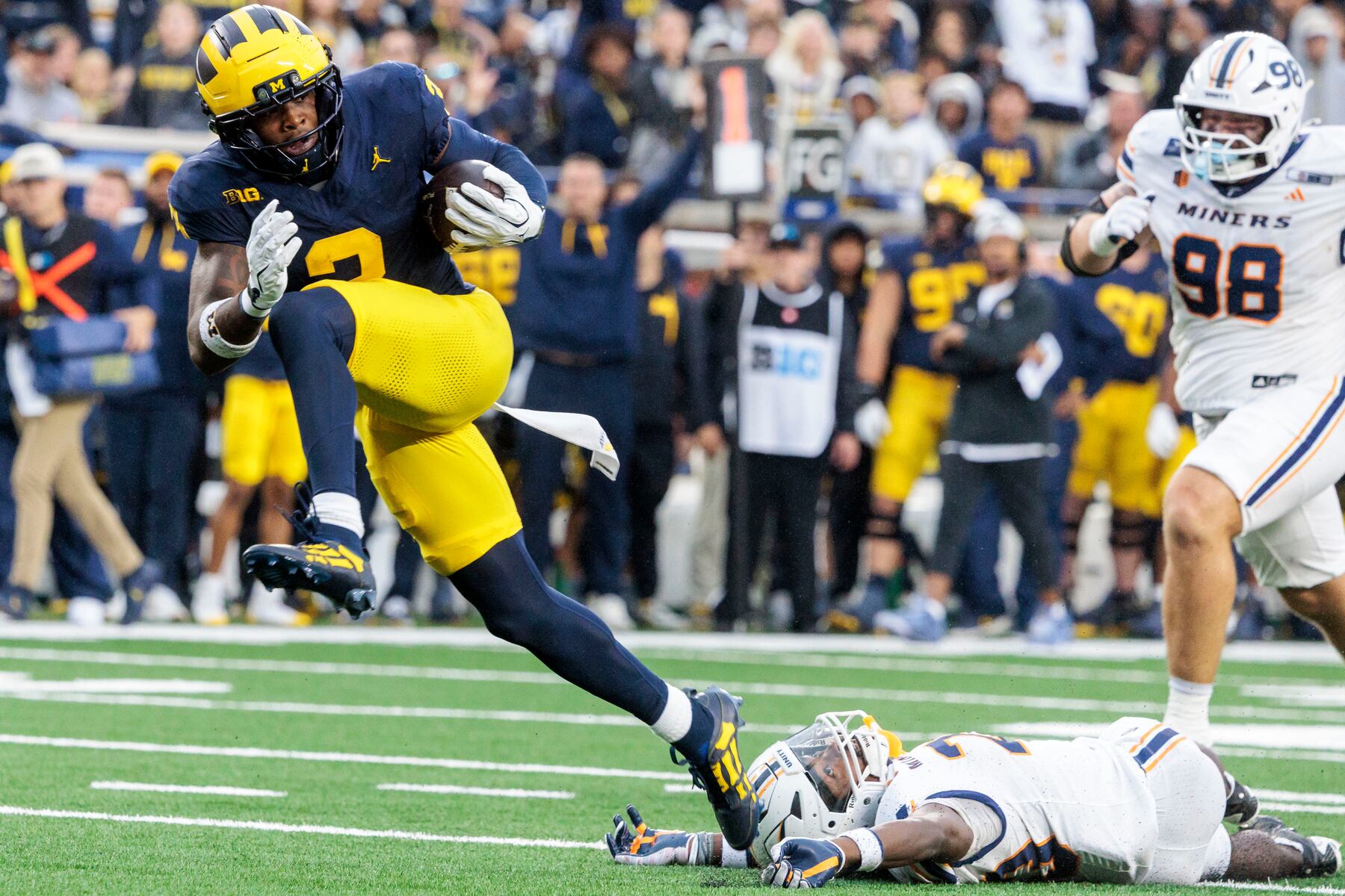 Three games in, Michigan finally uncorks WR Andrew Marsh