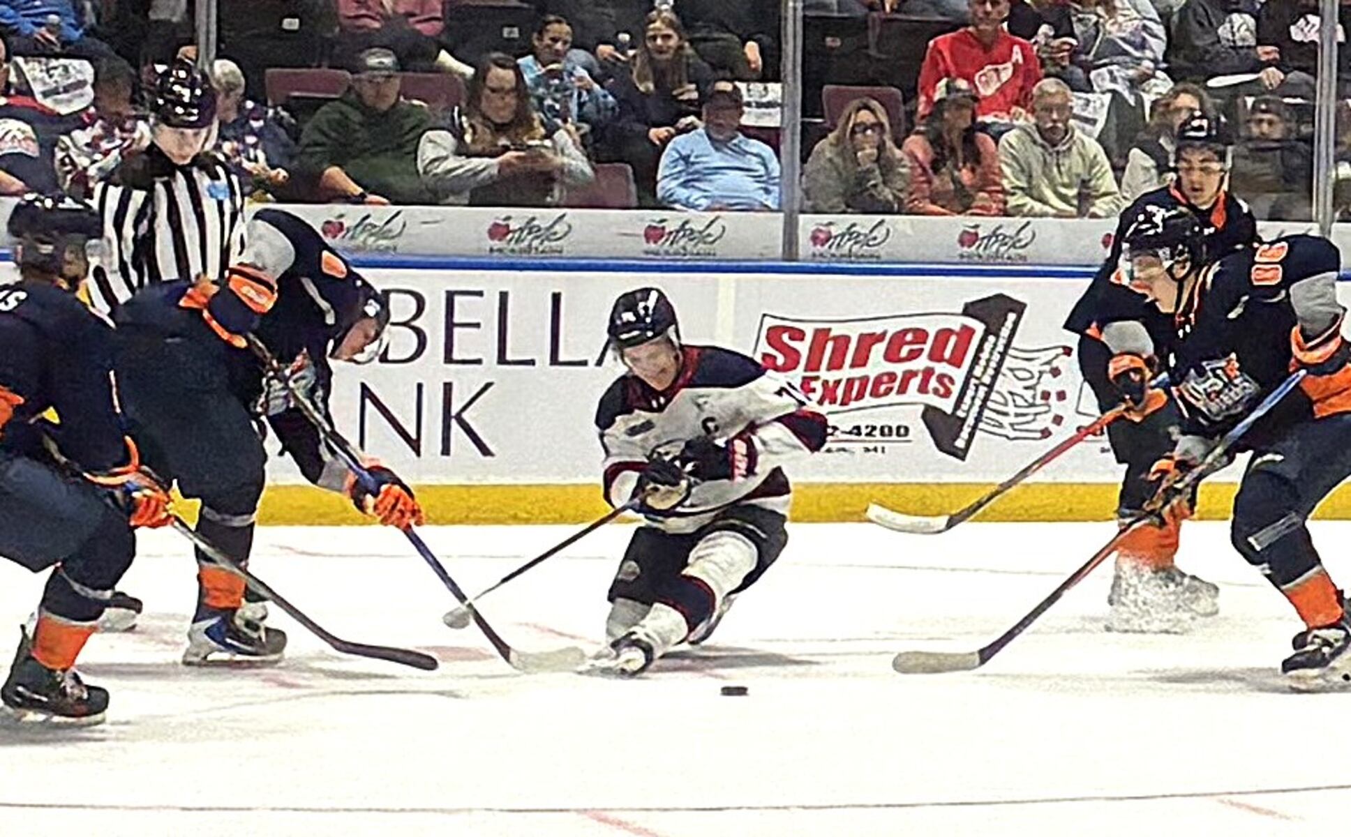 Saginaw Spirit fall short in coach Brendan Taylor’s home debut