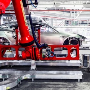 Borderlands Mexico: Tesla plans massive Texas distribution center