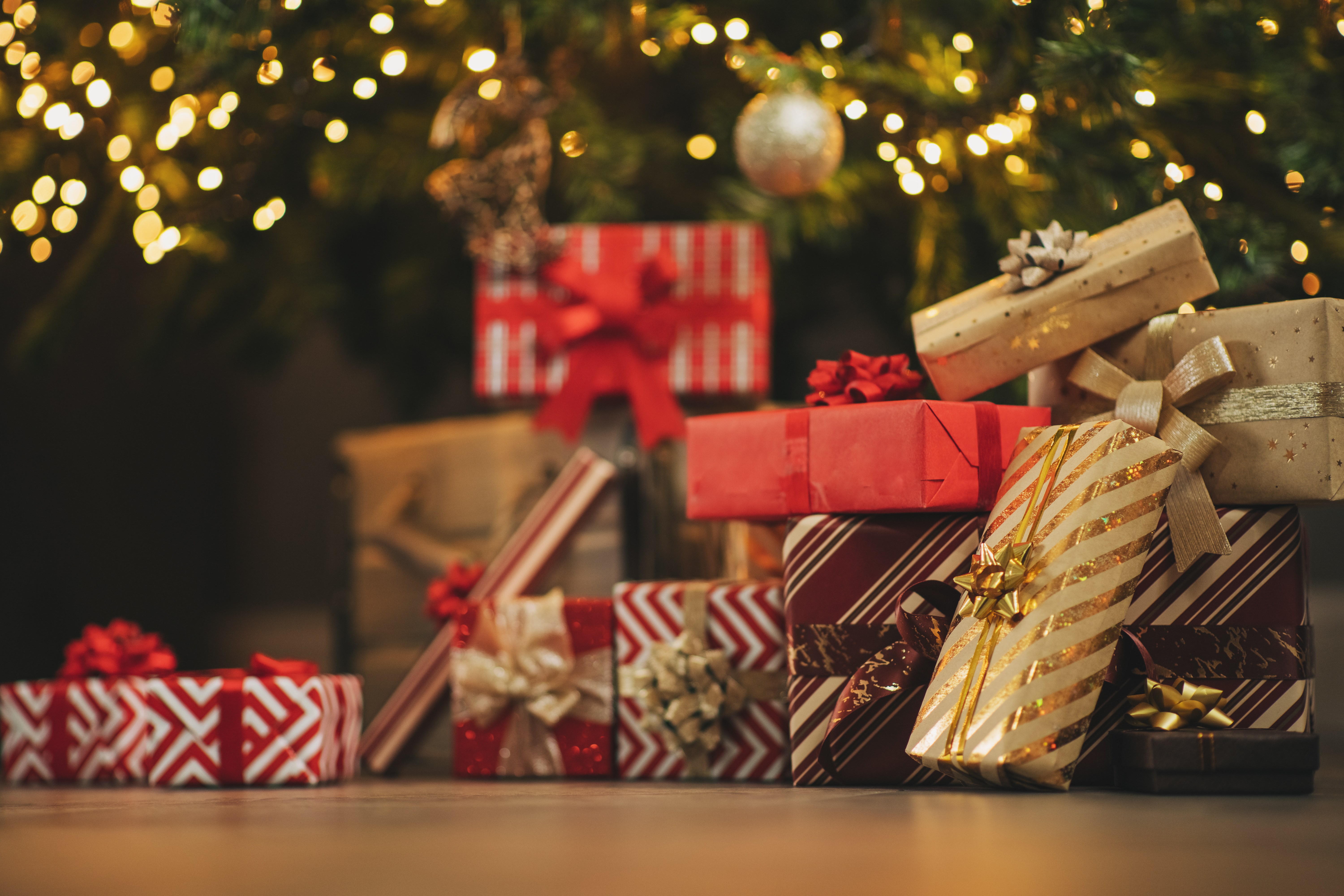Christmas warning! The October date holiday shopping deals really begin, retail expert says