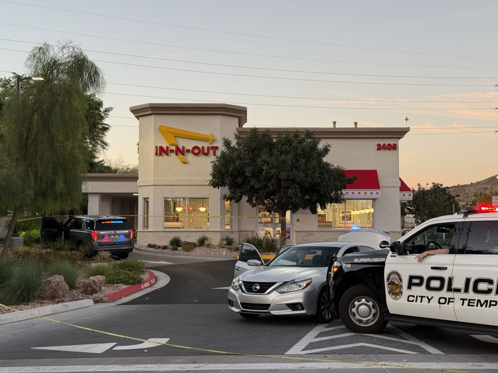 Man hospitalized after gun goes off during fight at In-N-Out in Tempe