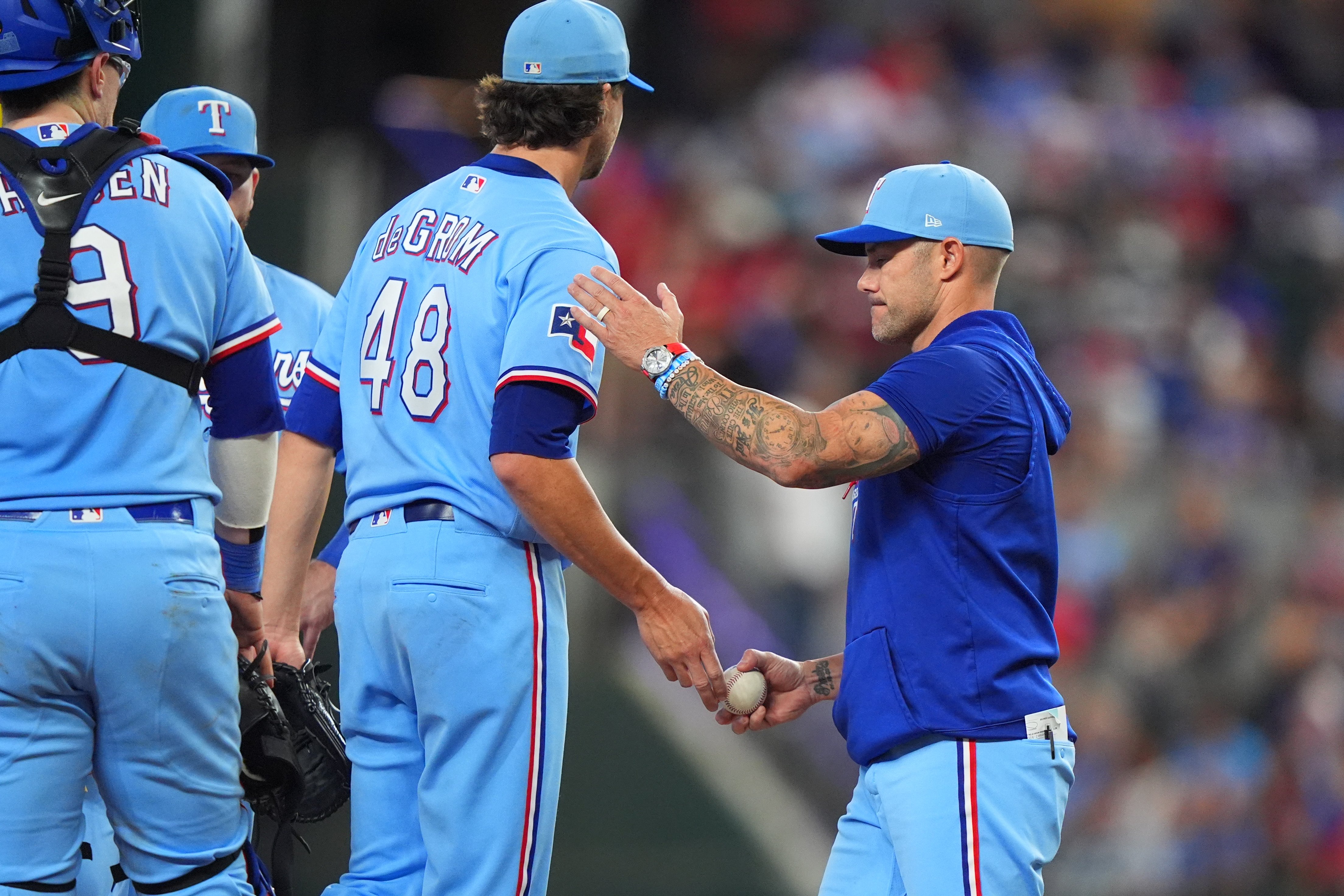 Playoff hopeful Blue Jays avoid series sweep with win over AL West-leading Texas