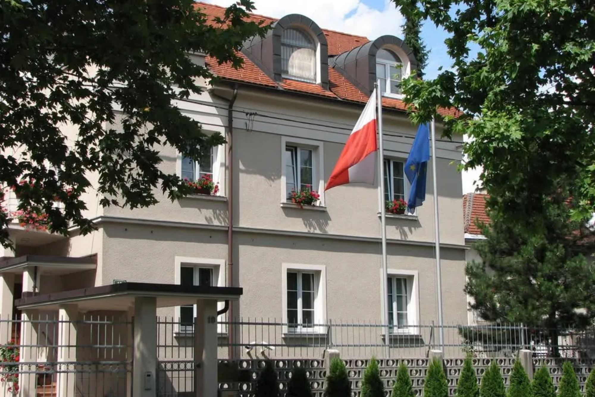 Polish diplomat fighting for life after mysterious fall from third-floor embassy window during ‘party’ in Slovenia