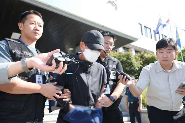 Truck Driver Who Rammed into People at Anseong Flea Market Appears for Detention Hearing
