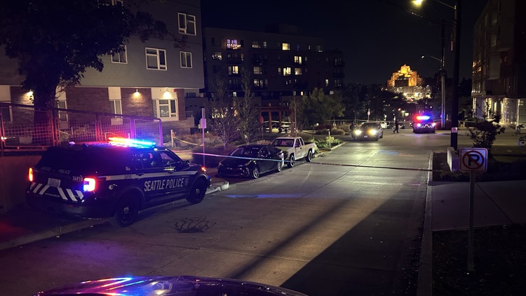 Teenage boy shot in Yesler Terrace