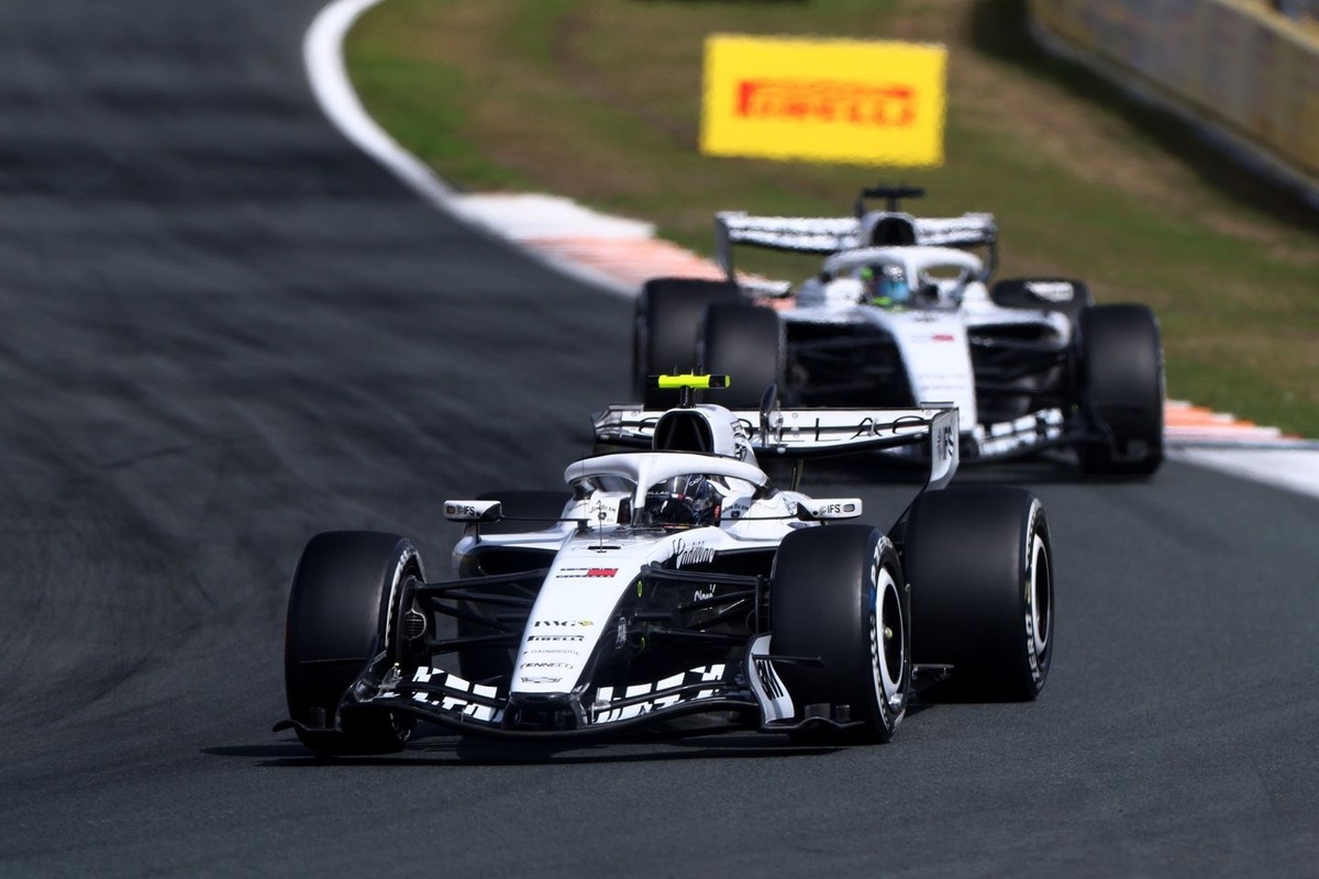 Otmar Szafnauer raises concern over Cadillac's "suboptimal" split US-UK structure