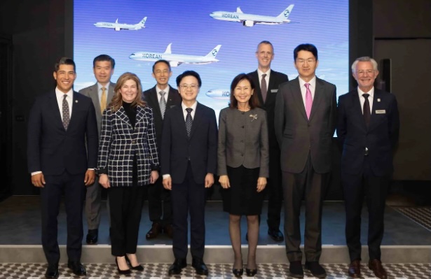 Korean Air confirms order for eight Boeing 777-8 freighters