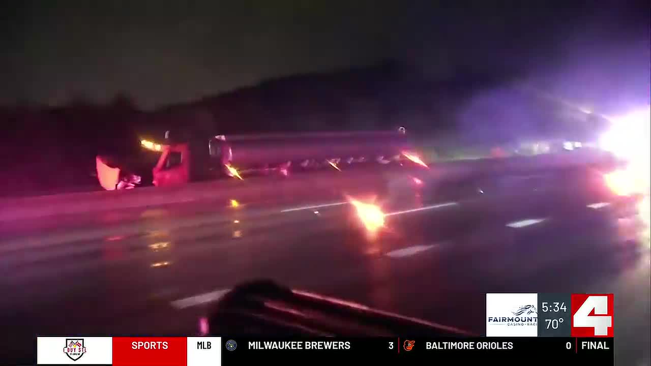 Crews respond to crash on I-270 in Sunset Hills