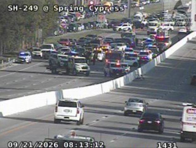 All lanes of SH 249 at Spring Cypress closed after major crash