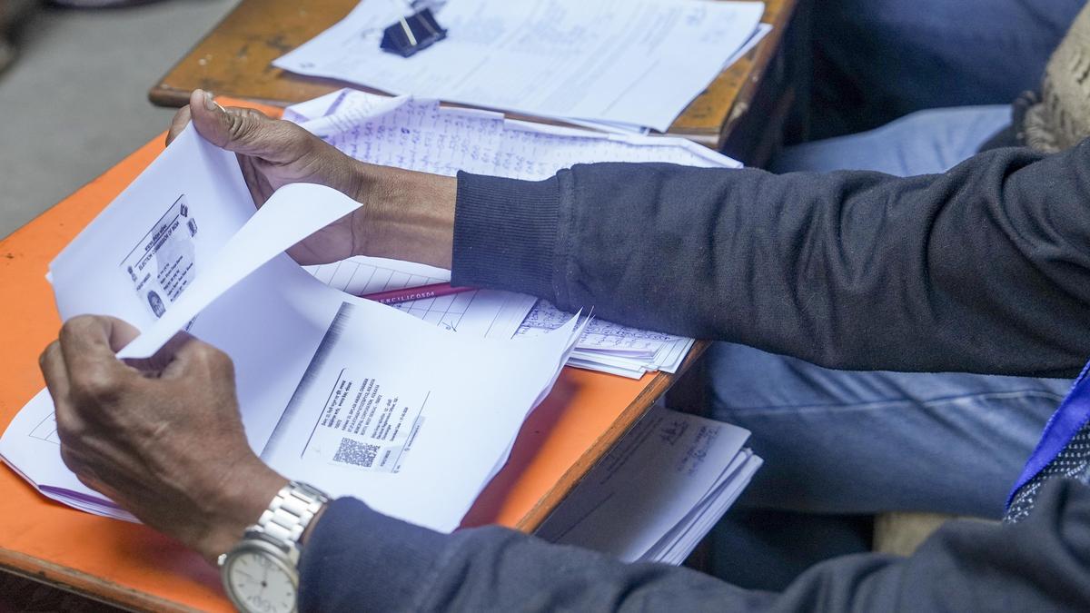 Odisha’s final electoral roll has 3.16 crore voters; 17.66 lakh names struck off