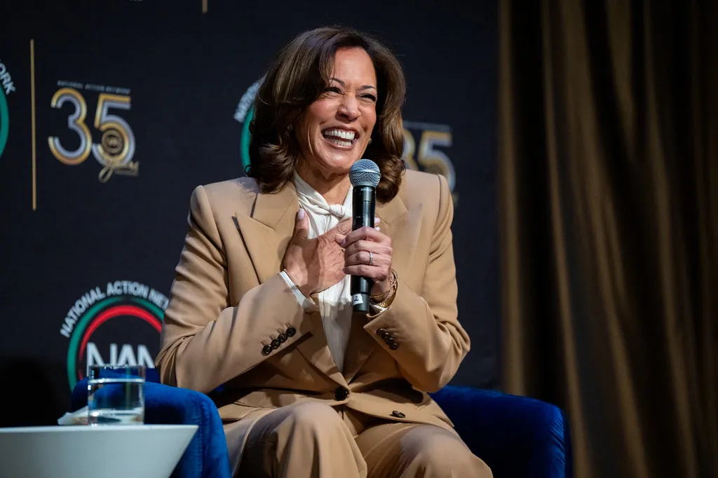 Kamala Harris launches into the 2026 midterms as her 2028 decision looms
