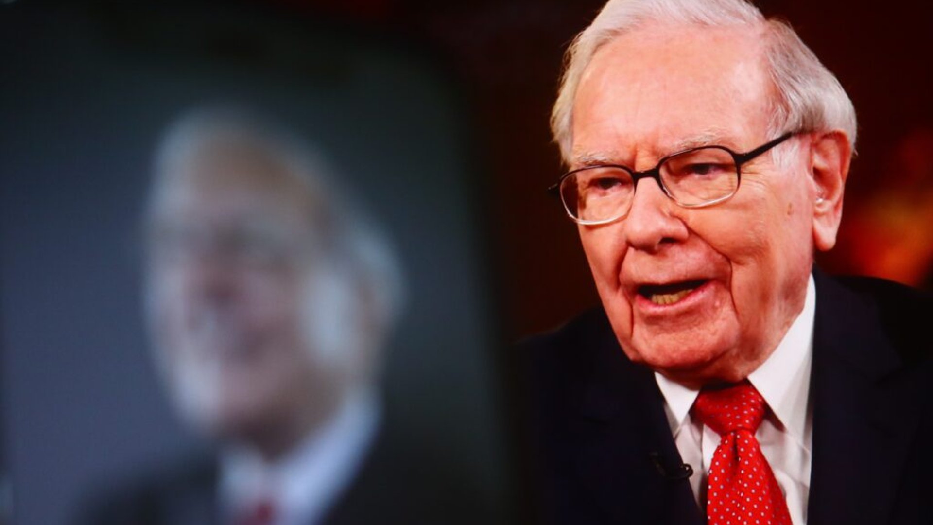 Warren Buffett Steps Down as Berkshire's Chair — Son Howard Takes to Succeed: 'Father Time Always Wins' (UPDATED)