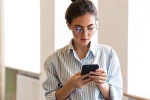 Nearly 9 in 10 companies will have AI talking to customers by year's end. Can it tell when you've had enough?