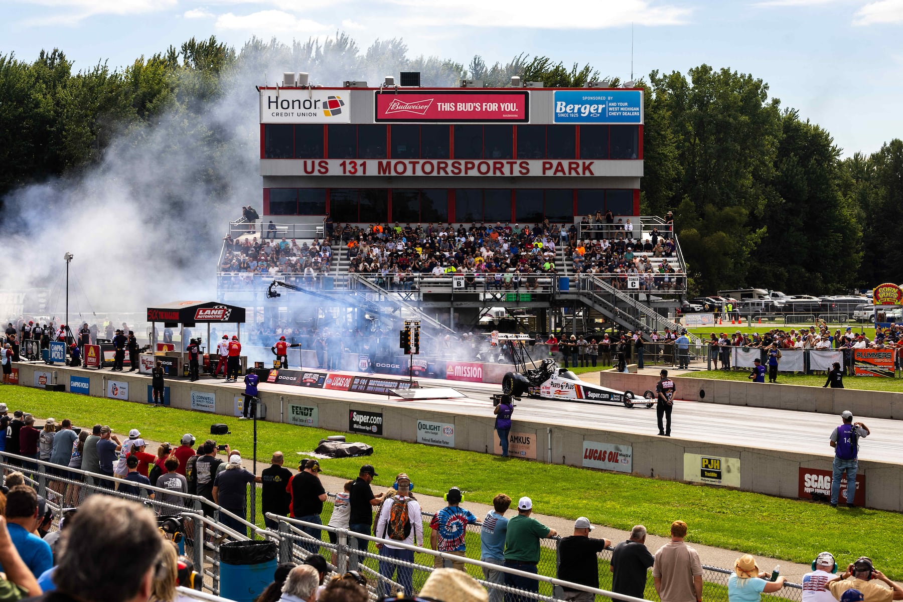 Dragster breaks speed record at Michigan NHRA drag race