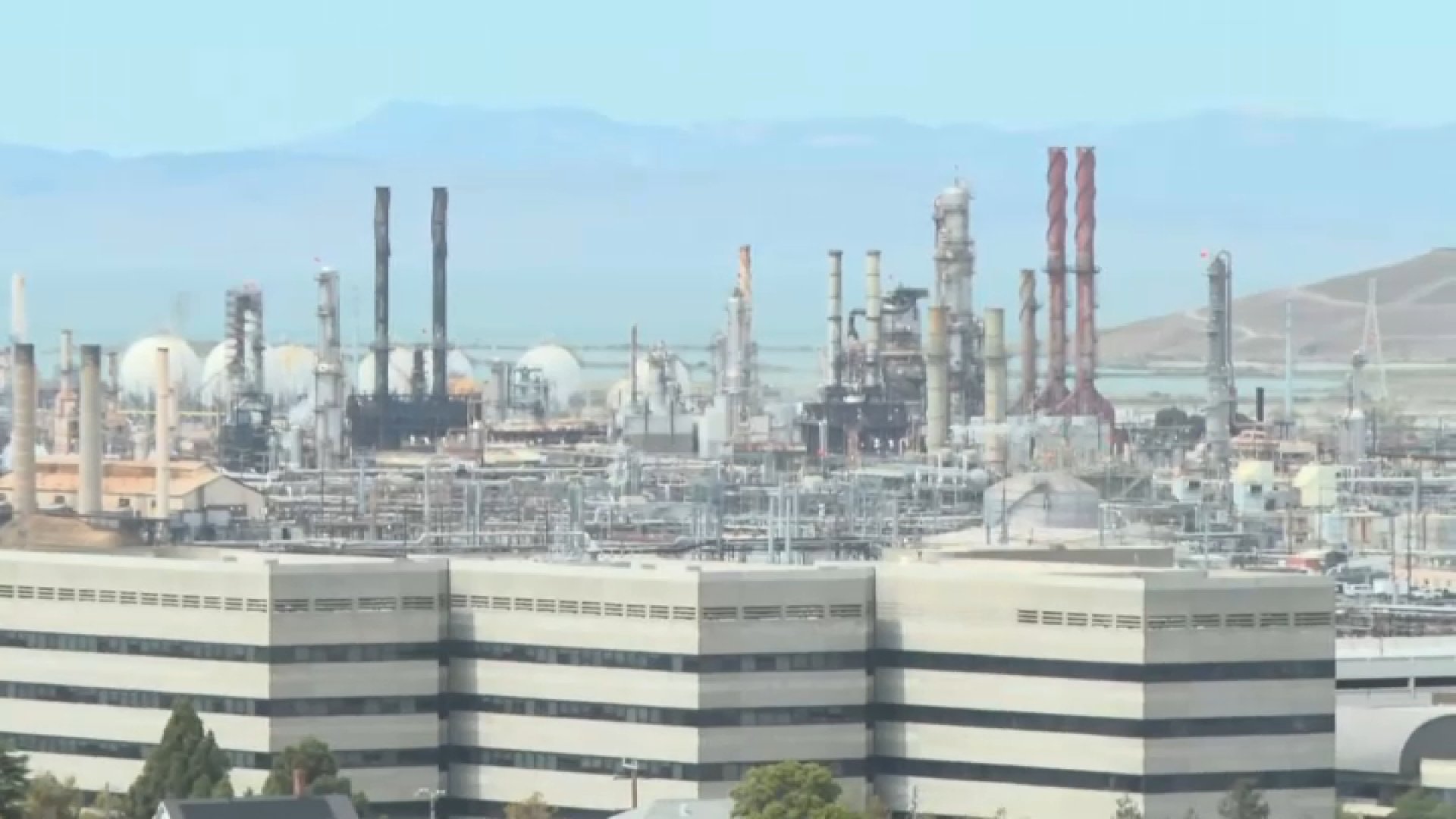 Air district to detail Chevron Richmond Refinery health risk assessment