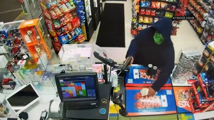 Burien 76 gas station owner says same masked gunman robbed store three times