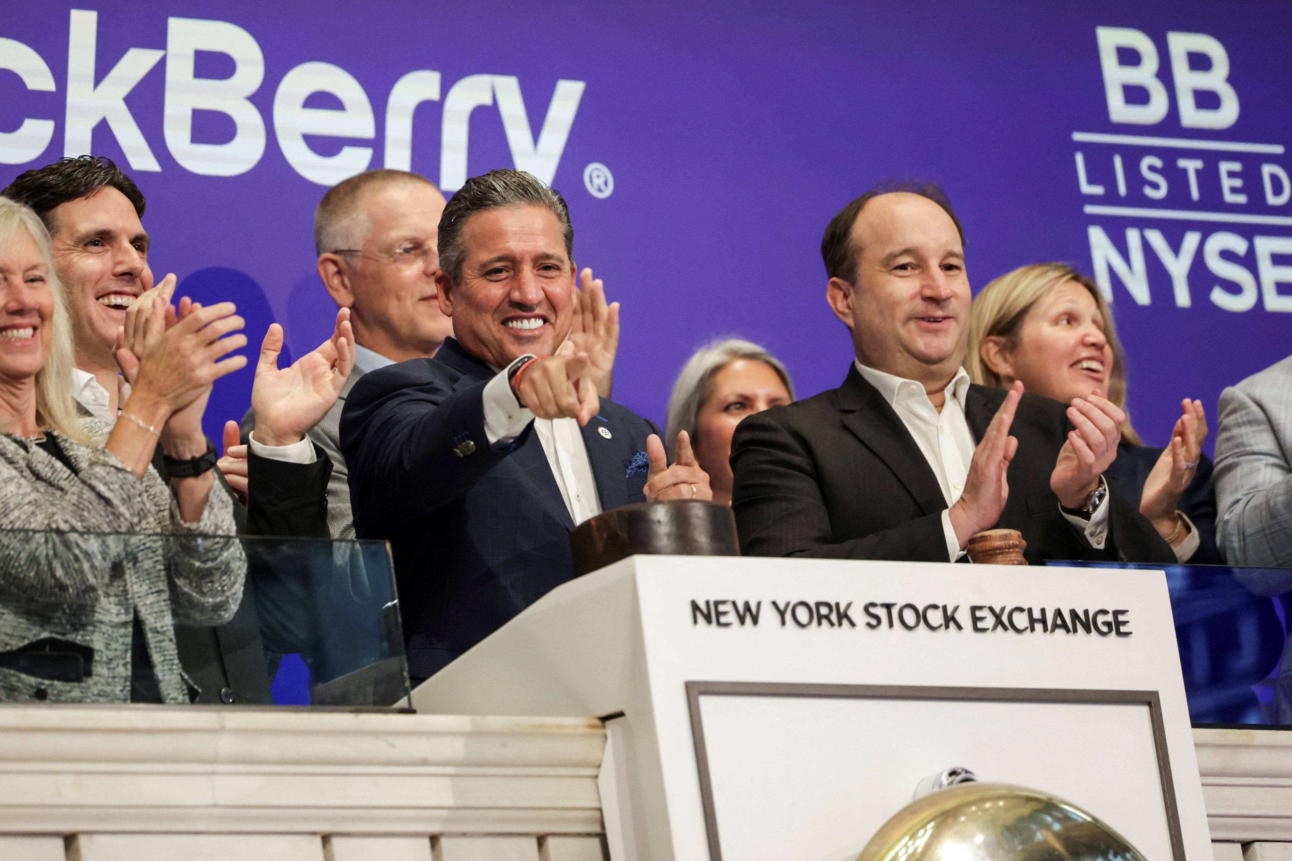 BlackBerry secures $100-million deal for new automotive software, Alloy Kore