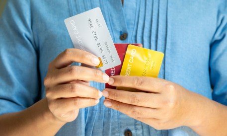 Credit Card Issuers’ Biggest Rival May Already Be in the Wallet