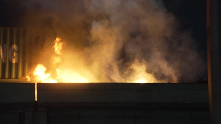 18-wheeler engulfed in flames shuts down Southwest Freeway heading north at Main Street | Alternate routes