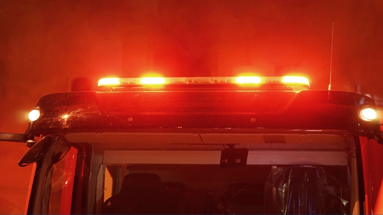 Two hurt in Huntersville house fire