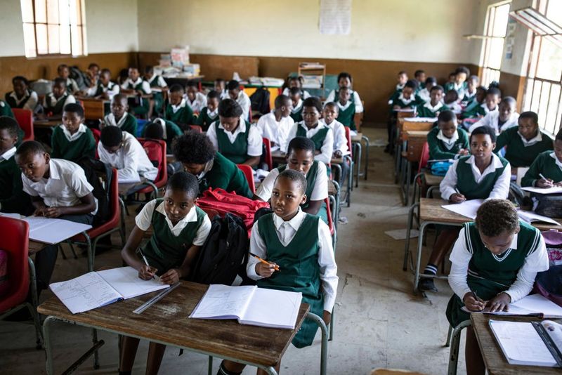 THE CONVERSATION: What happened when a South African school switched from English to bilingual science tests