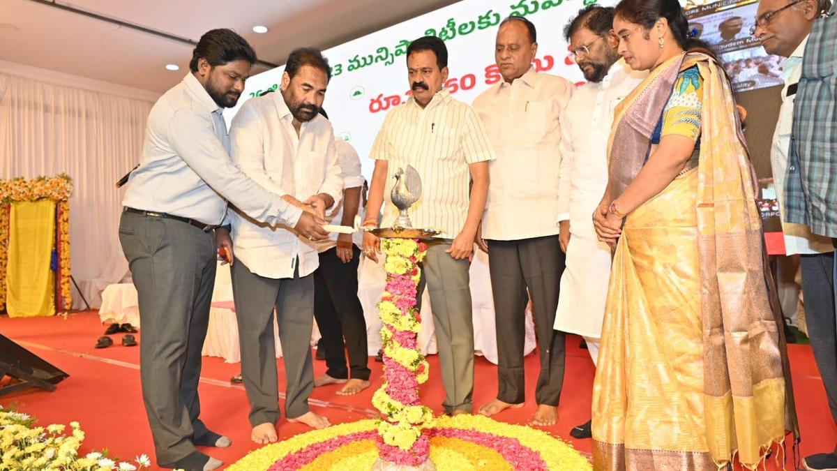 Naidu virtually lays foundation stones for development projects worth ₹380 crore in Nellore district