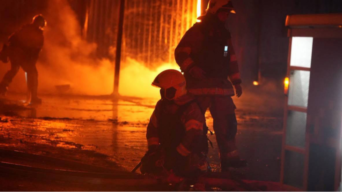 Fuel tanks hit in Kyiv, mayor says