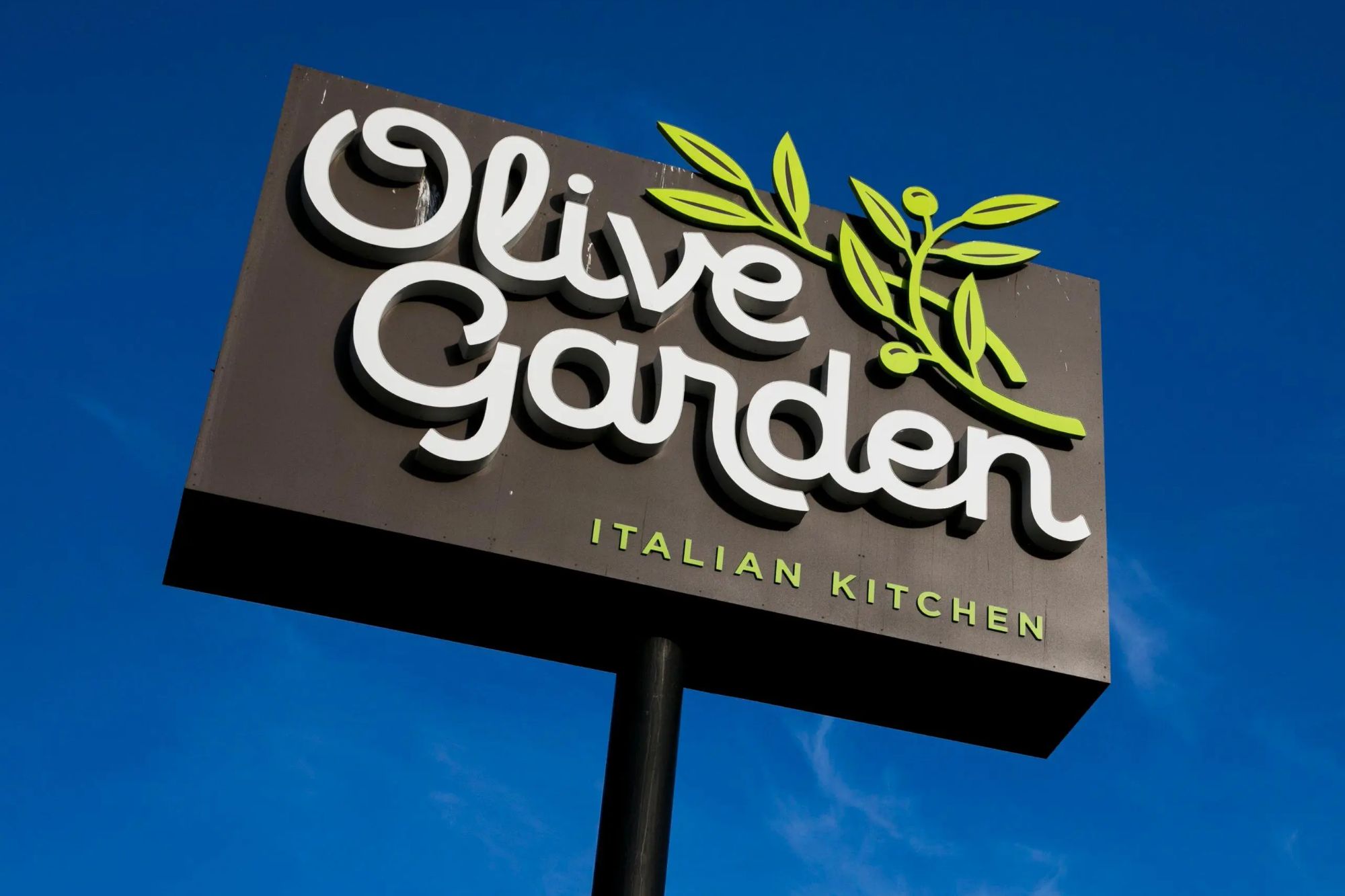 Chain restaurant will close next week and be re-opened as an Olive Garden days later