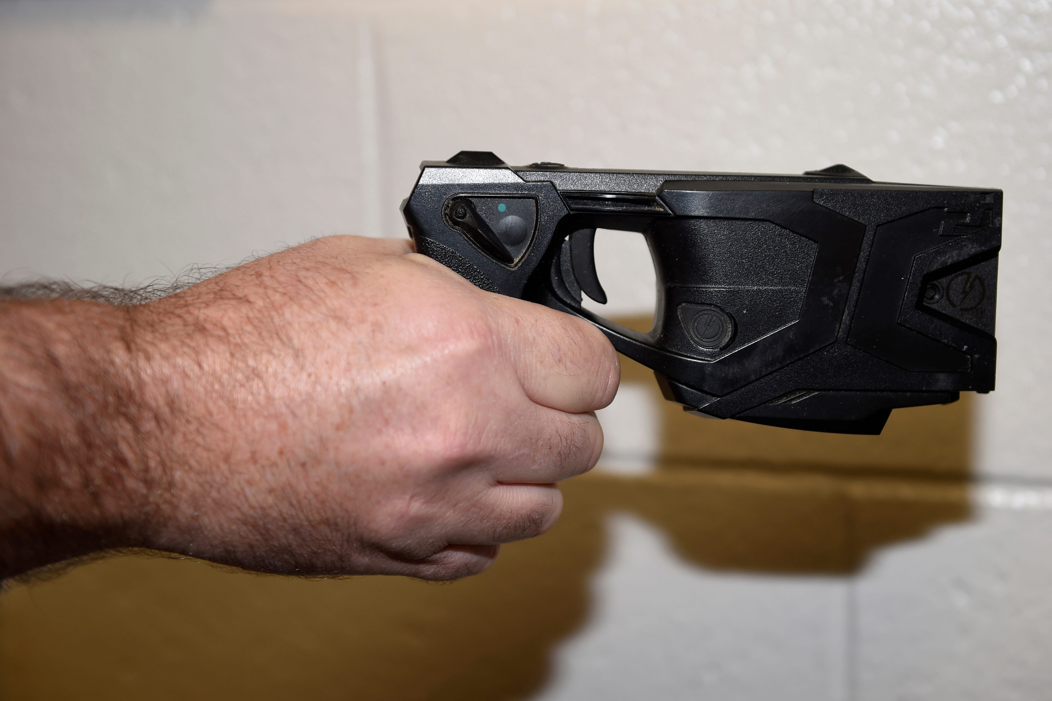Gun owners challenge N.J. restrictions on nonfirearm weapons like knives, stun guns, slingshots and bats