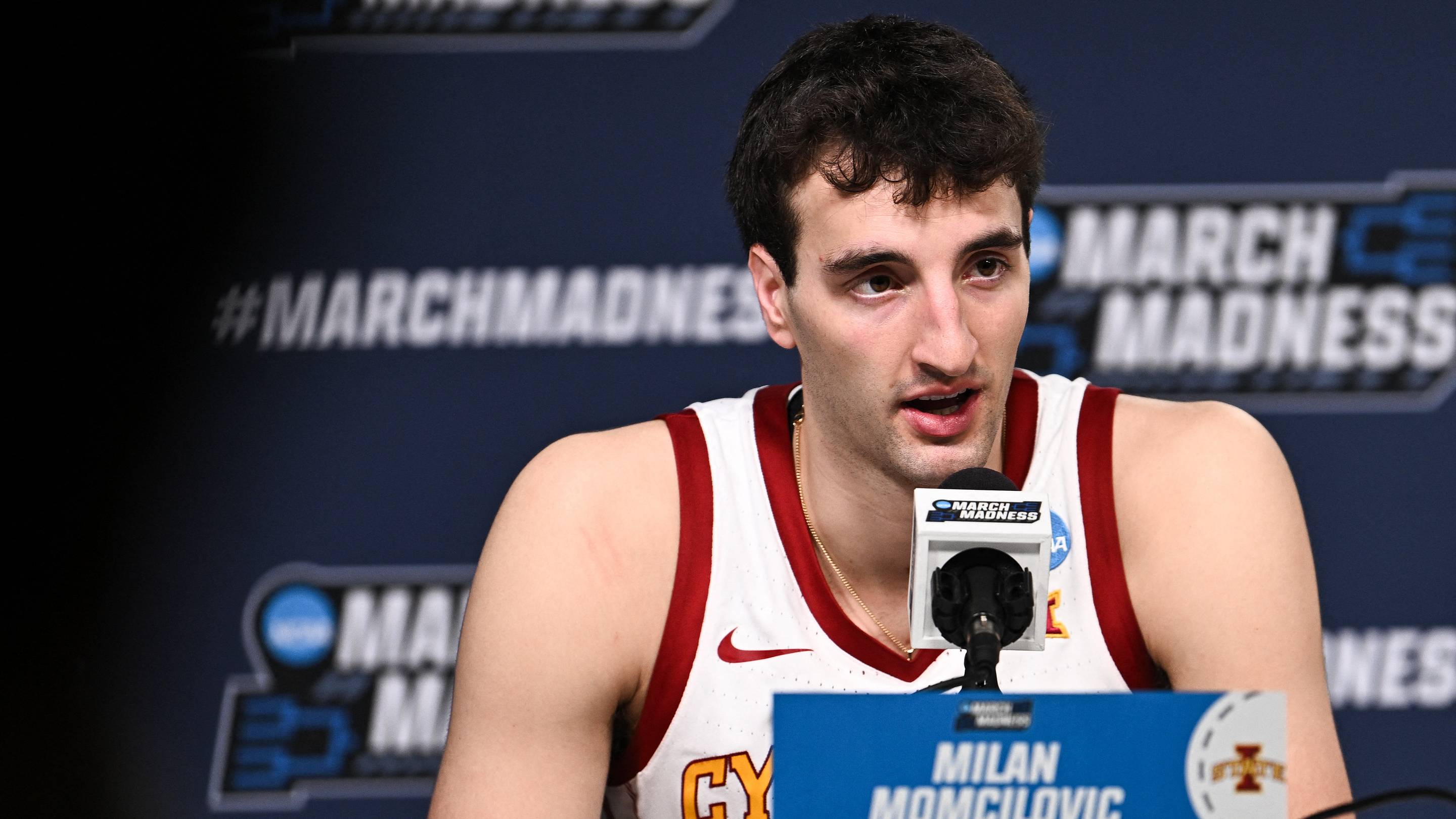 Andy Katz had an outrageous take regarding Kentucky sharpshooter Milan Momcilovic