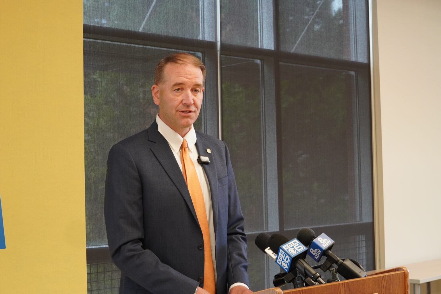 Oregon secretary of state encourages voters to verify authenticity of election mail