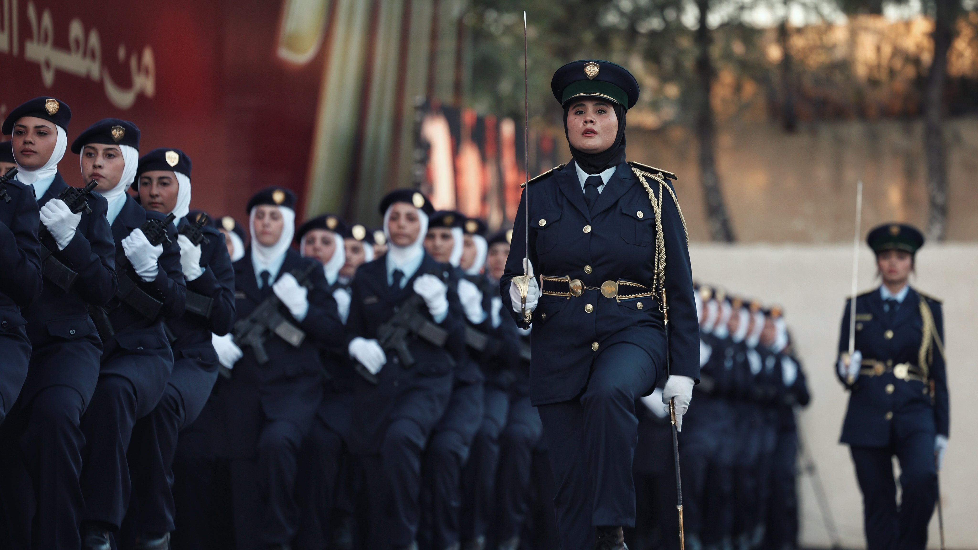 First cohort of Syrian policewomen graduate from new academy