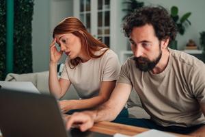 The minimum payment trap: Why your balance barely moves