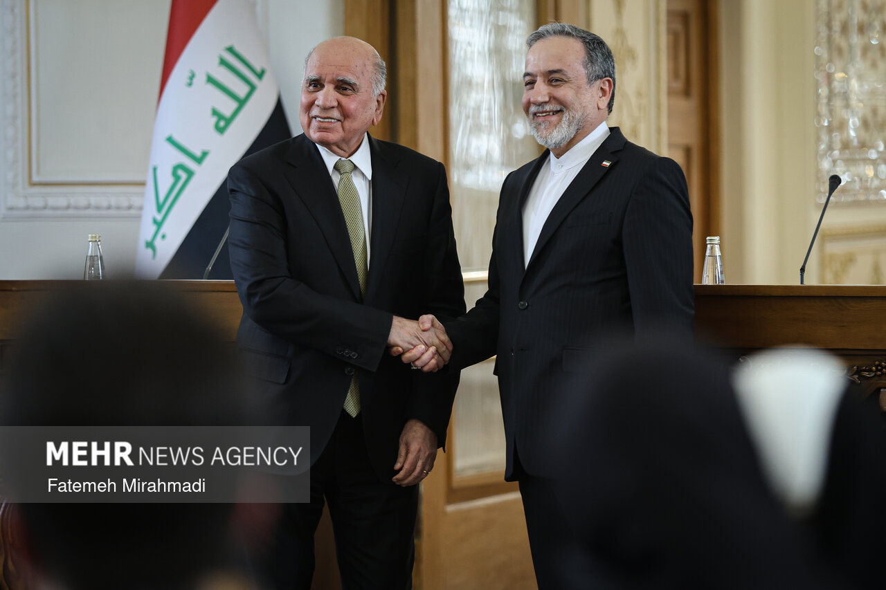 Iran, Iraq top diplomats discuss trade, security cooperation