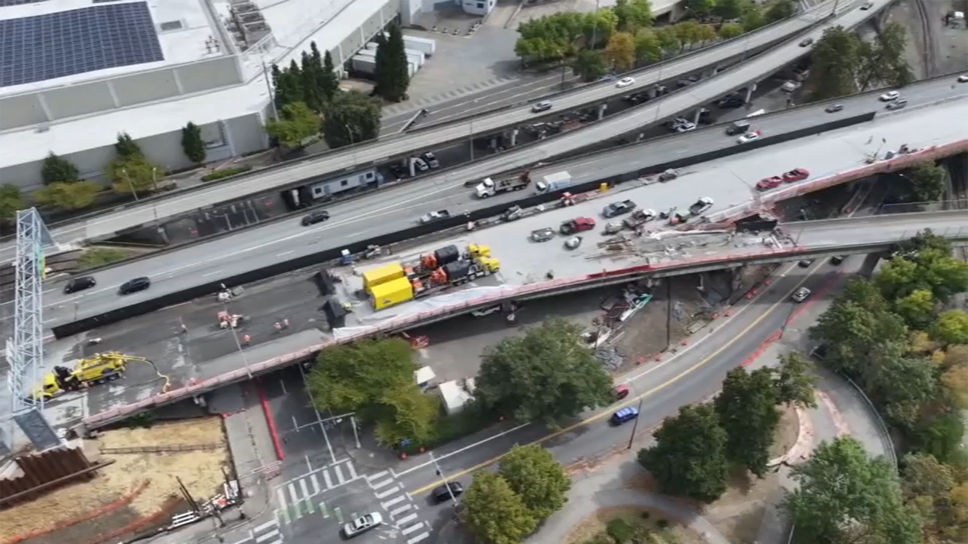 Traffic moving better than expected 2 weeks into I-5 closure, ODOT reports