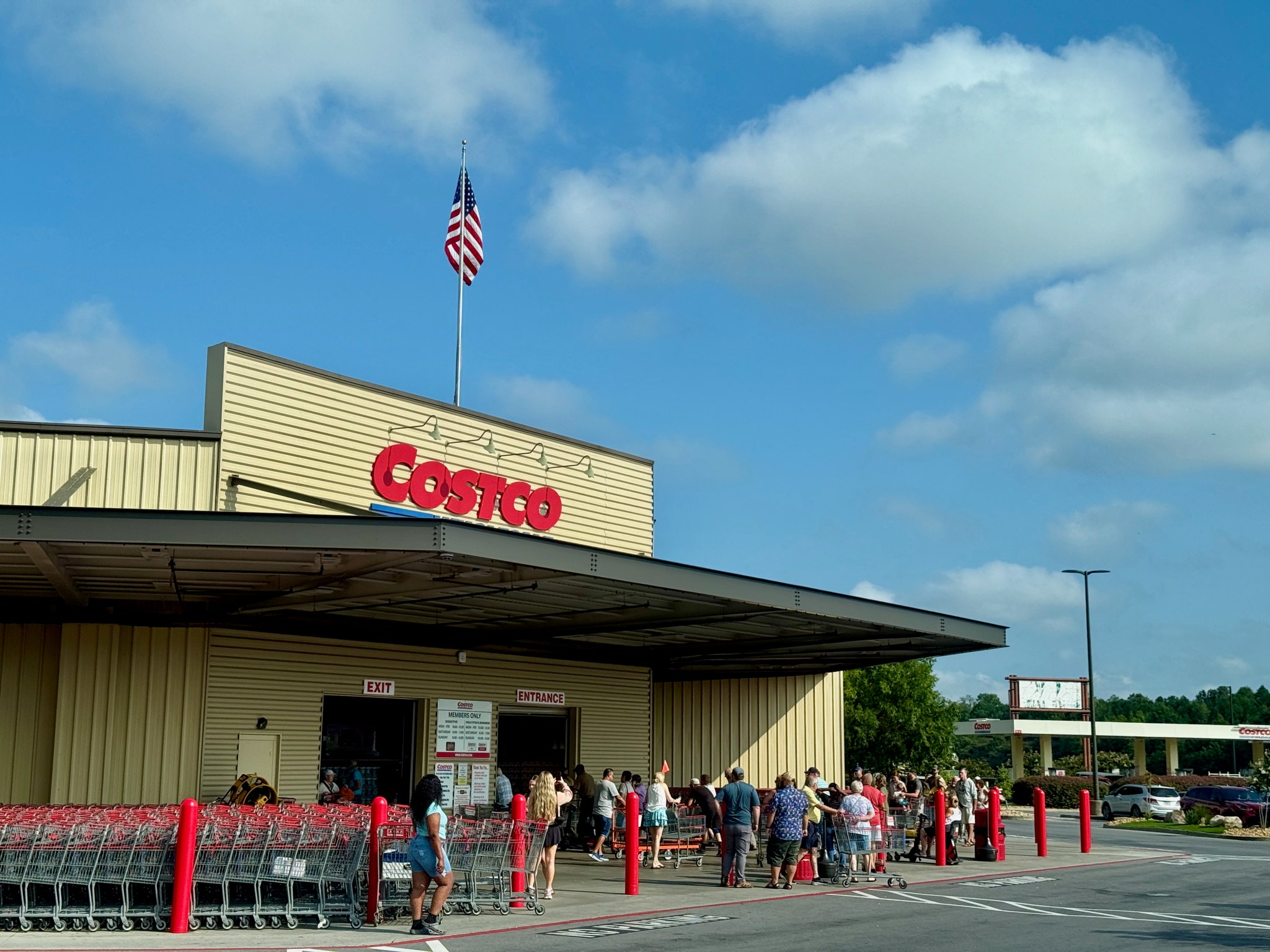 Why Costco has the luxury of sitting out the delivery arms race