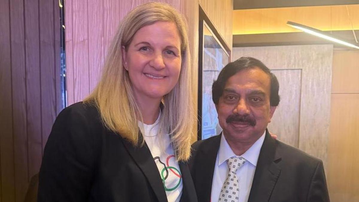 FIBA ASIA president K. Govindaraj meets IOC president Kirsty Coventry at Asian Games