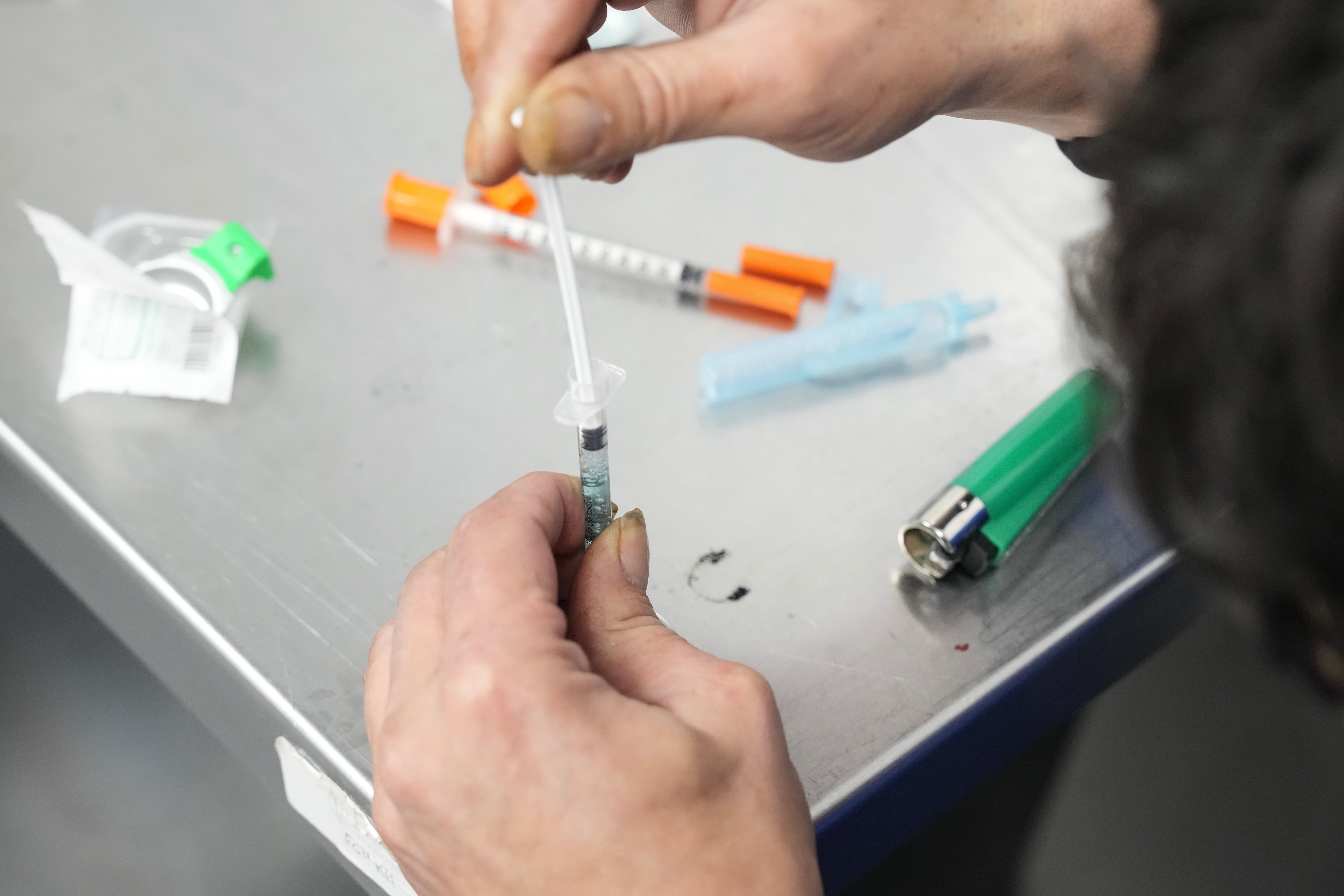 Opioid addiction among older Ontarians more than doubled over past decade, study finds