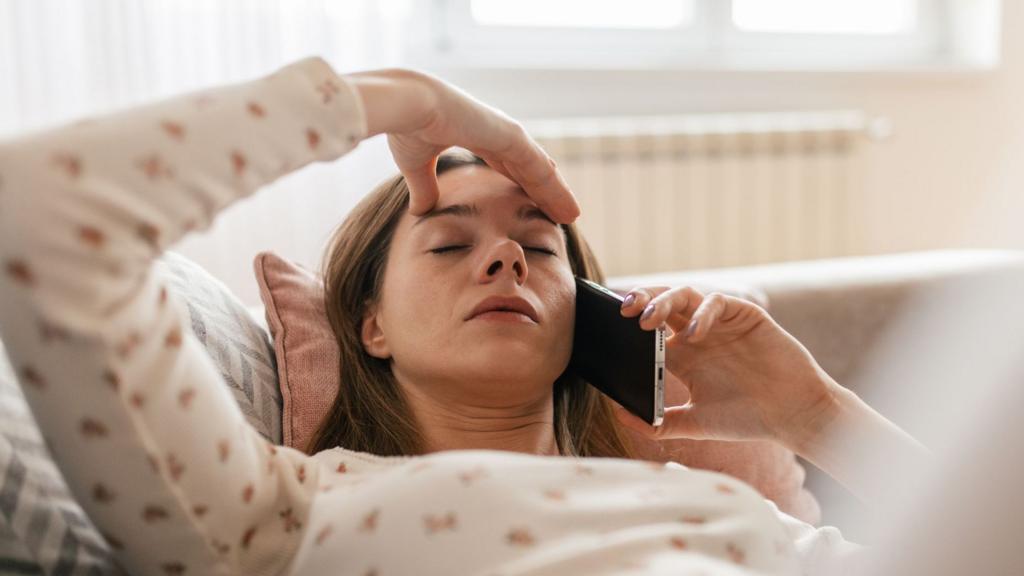 Off sick? You need to phone your boss, back-to-work tsar says